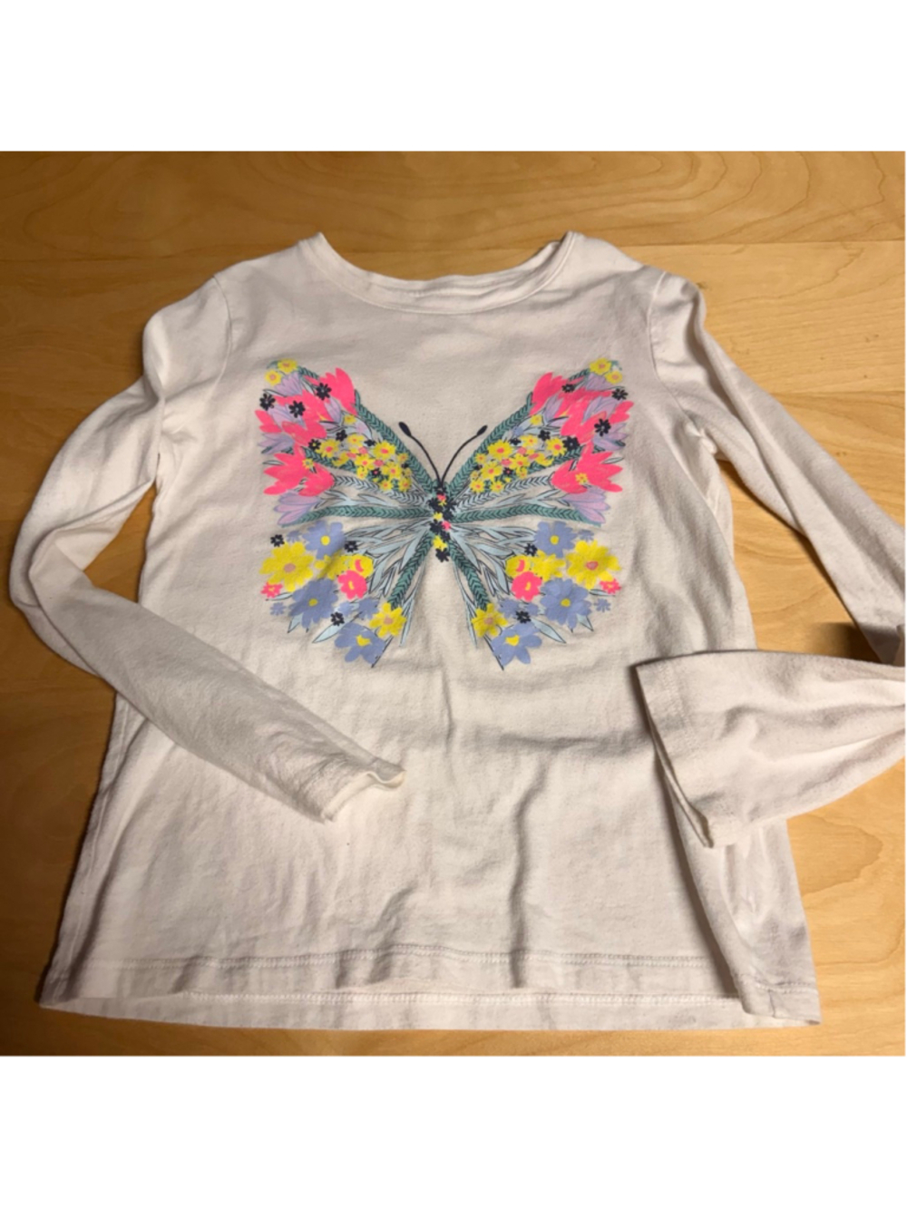 🔥 Closet Sale — 3 for $25 / 5 for $40 - Gap Girls Long Sleeve T-shirt
